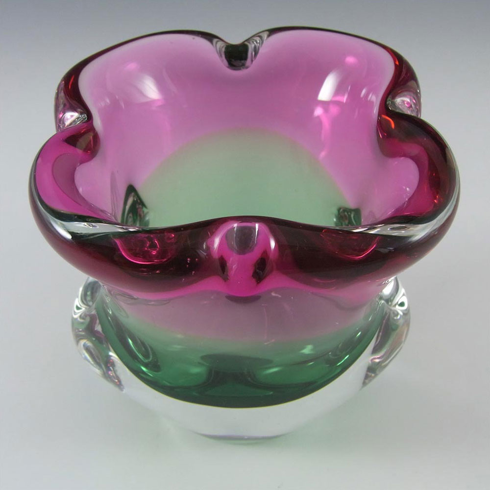 (image for) Chřibská #362/4/14 Czech Pink & Green Glass Vase - Click Image to Close