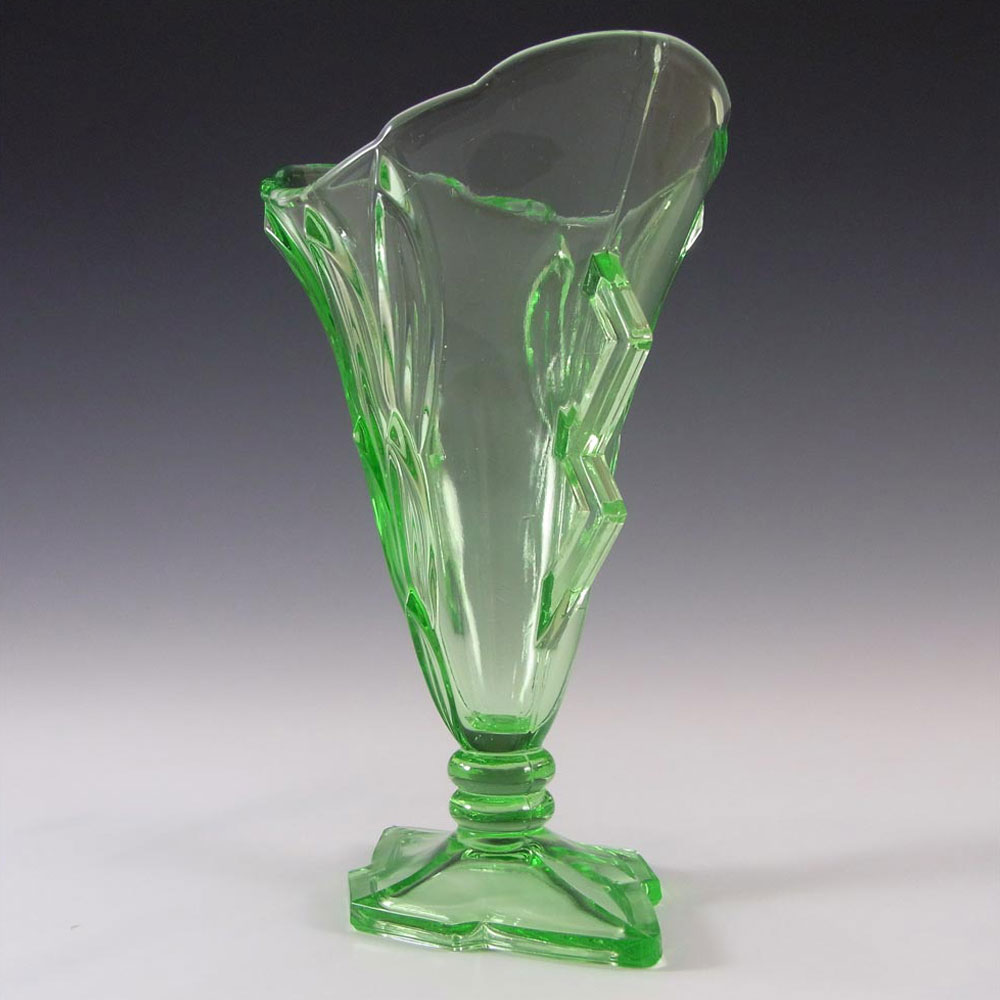 (image for) Stölzle Czech Art Deco 1930's Uranium Green Glass Vase - Click Image to Close