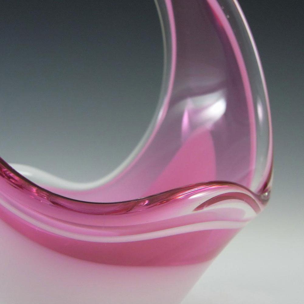 (image for) Flygsfors Coquille Pink Glass 7.5" Bowl by Paul Kedelv - Signed '62 - Click Image to Close