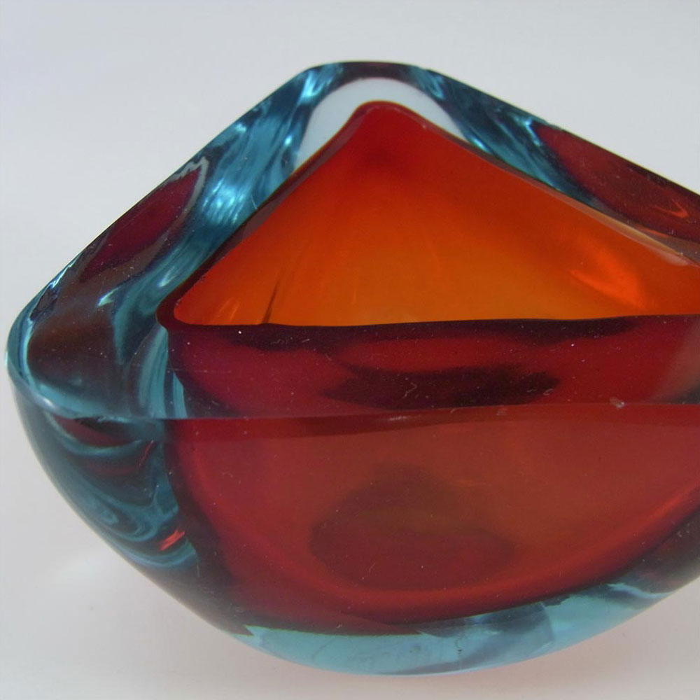Murano Geode Red & Turquoise Sommerso Glass Triangle Bowl - Click Image to Close
