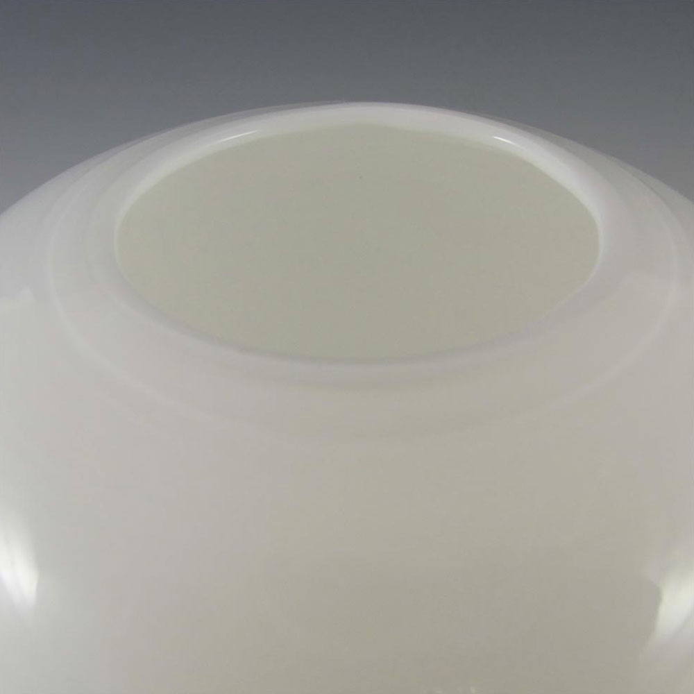 (image for) Holmegaard 'Melody' White Glass Vase by Michael Bang - Click Image to Close