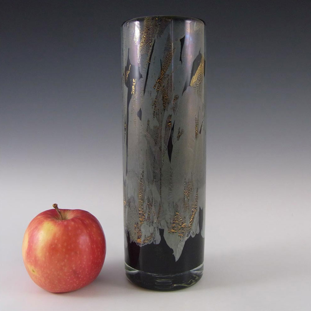 (image for) Isle of Wight Studio/Harris 'Azurene Black' Glass Vase - Click Image to Close