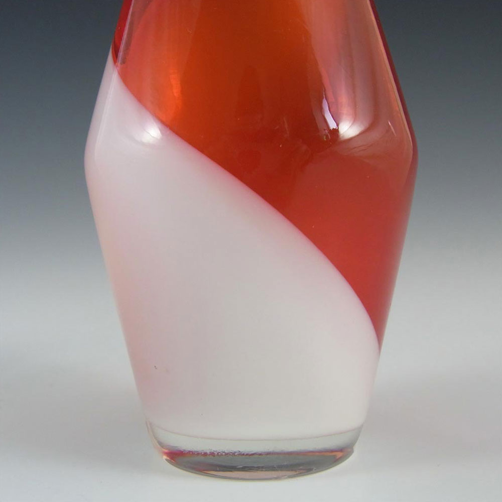 (image for) Tagima Glass (TG) Japanese Red & White Vase - Labelled - Click Image to Close