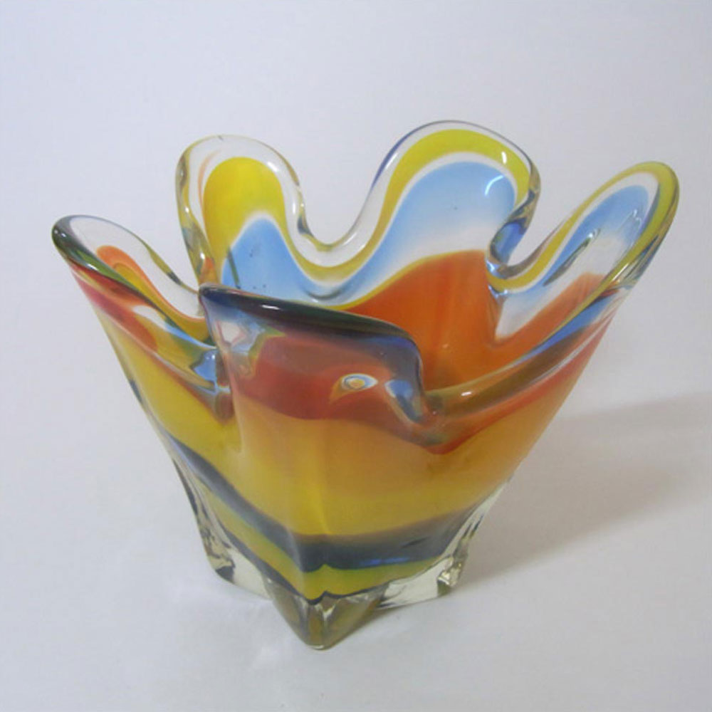 (image for) Iwatsu Japanese Cased Glass Vase - Labelled "Best Art Glass" - Click Image to Close