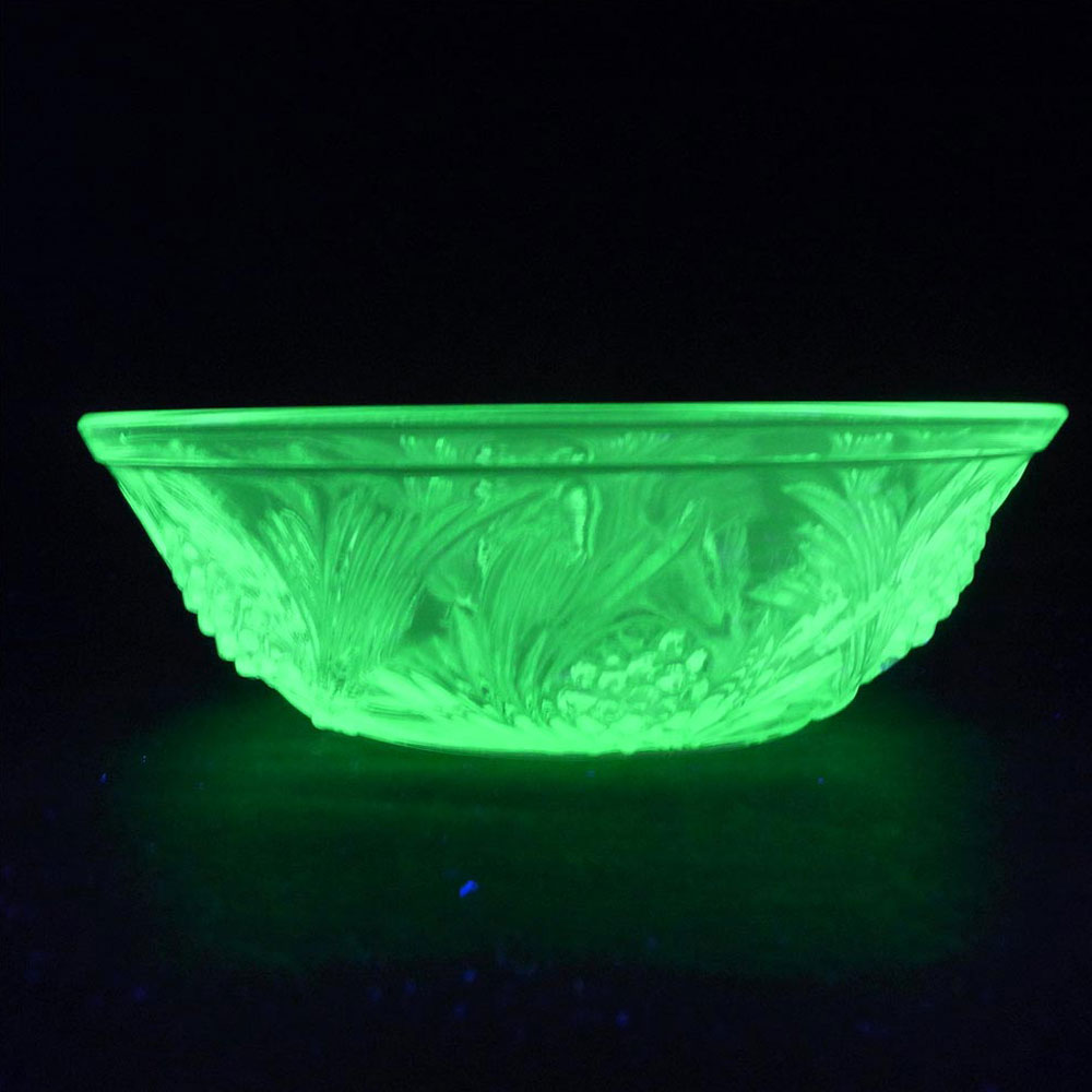 Jobling #5000 Art Deco Uranium Green Glass Fircone Bowl - Click Image to Close