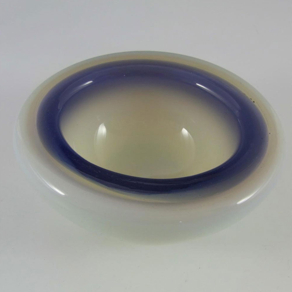 Murano Purple & Opalescent White Lattimo Glass Bowl - Click Image to Close