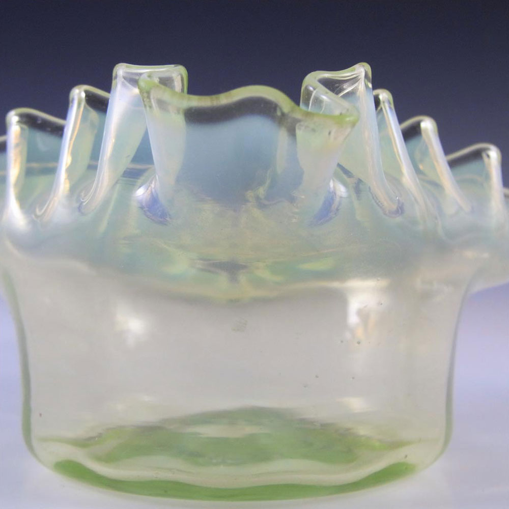 Victorian 1880's Opalescent Green Glass Antique Bowl - Click Image to Close
