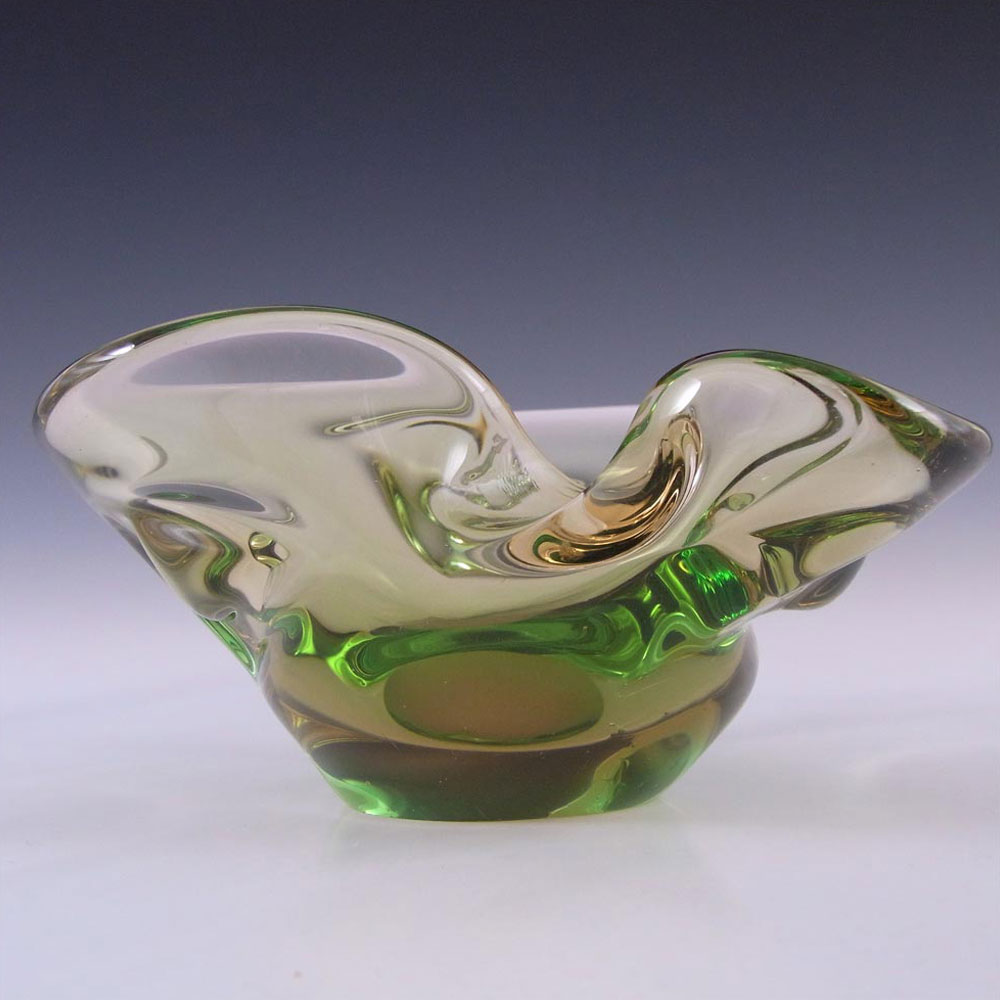 (image for) Skrdlovice Czech 1960's Amber + Green Cased Glass Bowl - Click Image to Close