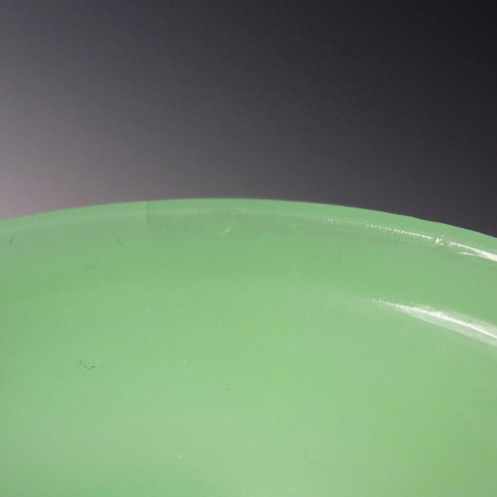 S. Reich Czech Art Deco Uranium Jade Green Glass Pot/Dish - Click Image to Close