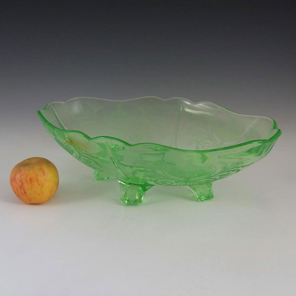 (image for) Cambridge Green Art Deco/Depression Glass Bowl - Etched Urn - Click Image to Close