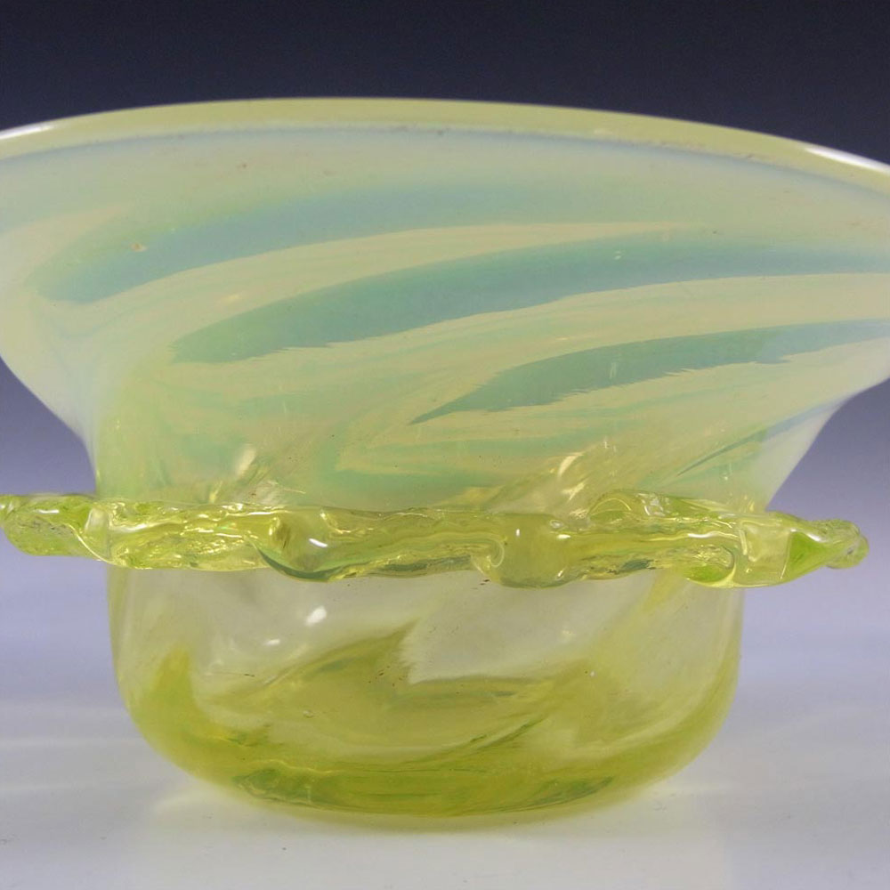 (image for) Victorian 1880's Vaseline/Uranium Opalescent Glass Bowl - Click Image to Close