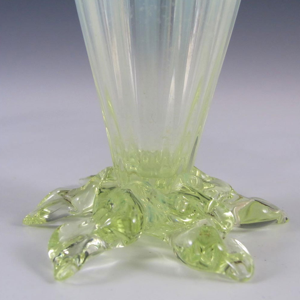Pair of Victorian 1890's Vaseline/Uranium Glass Vases - Click Image to Close