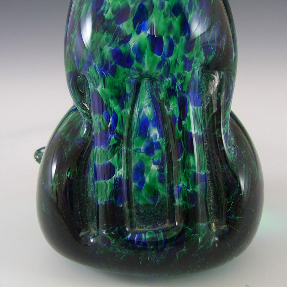 (image for) Wedgwood Blue + Green Glass Seated Dog / Puppy Paperweight SG420 - Click Image to Close