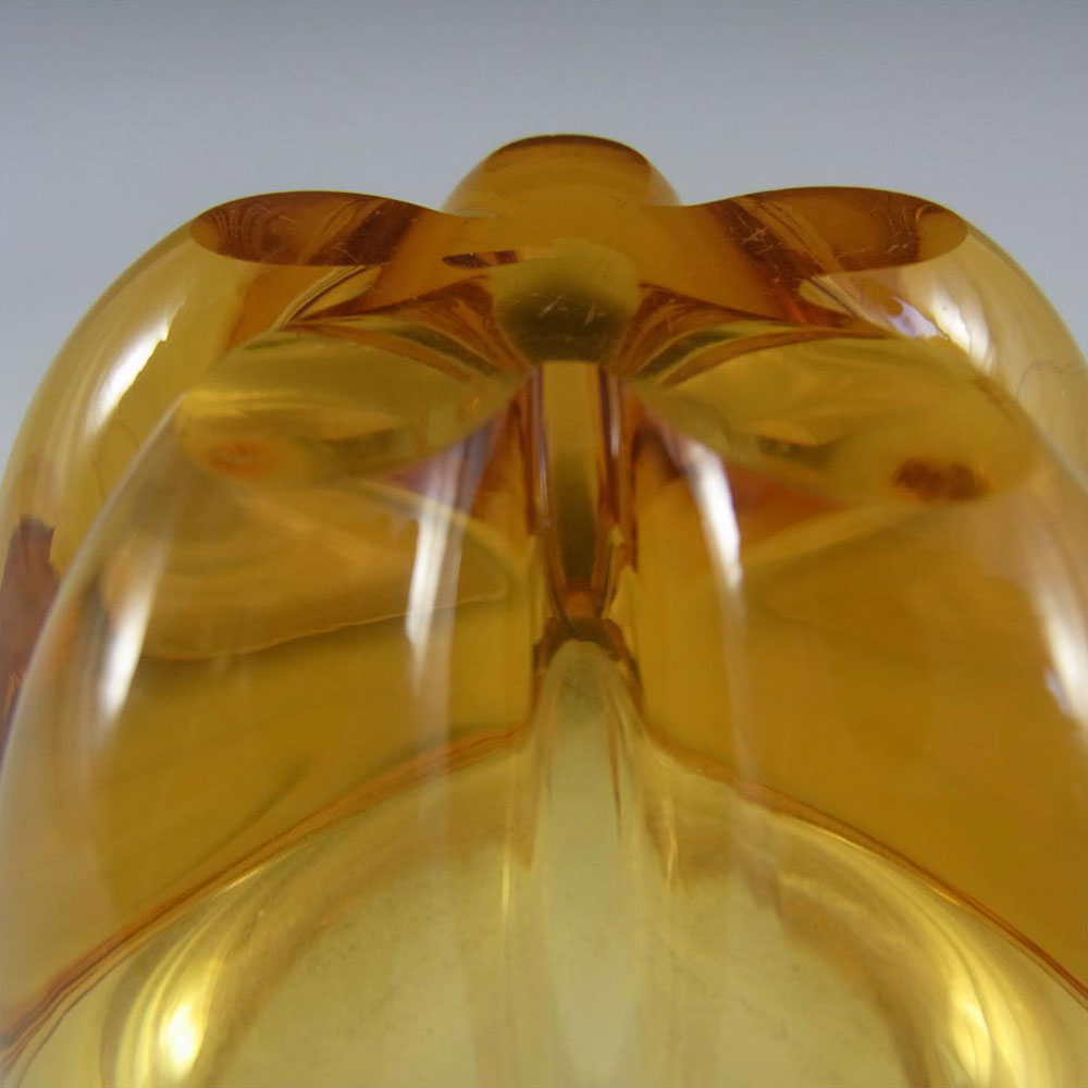 Whitefriars #9392 Golden Amber Glass Lobed Vase - Click Image to Close