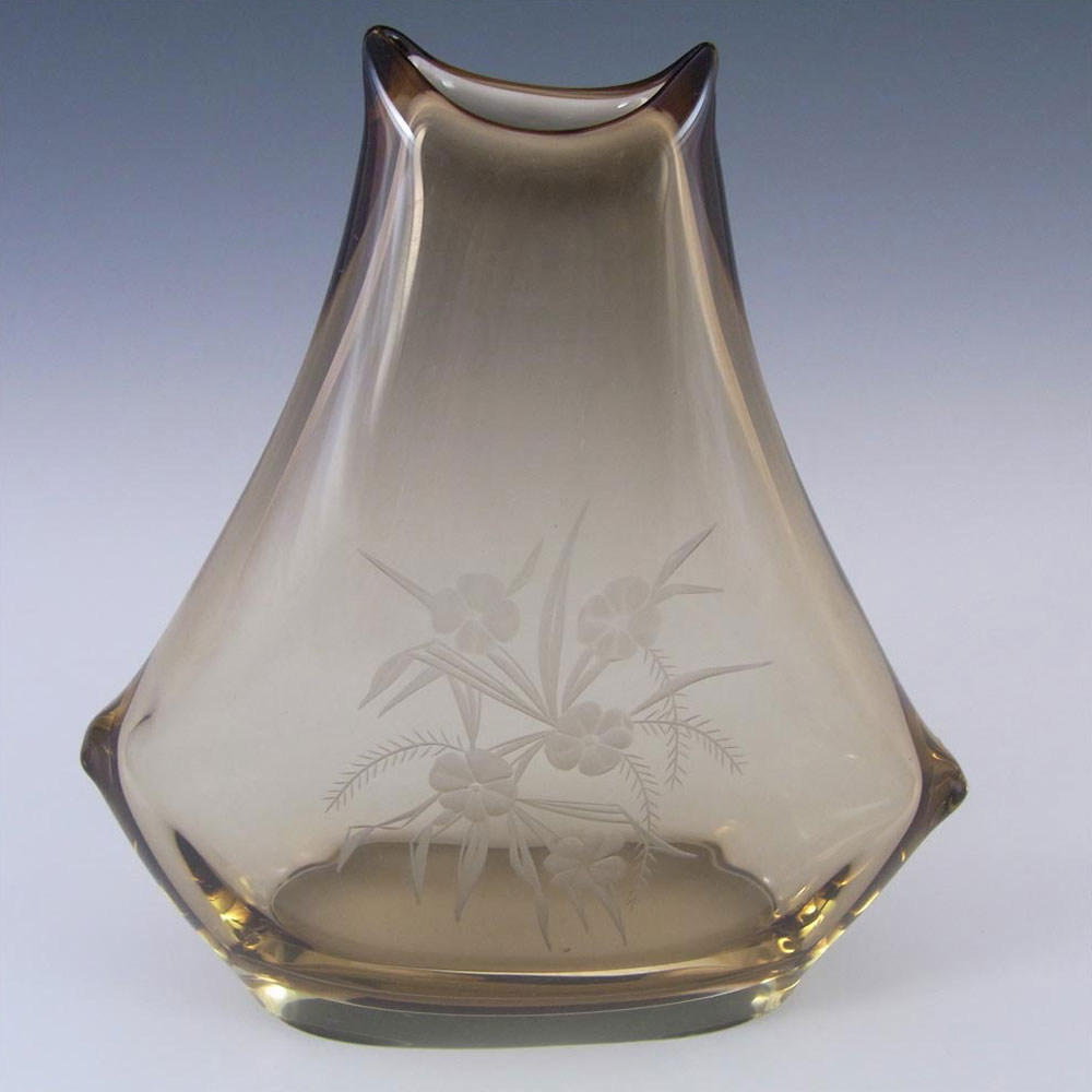 (image for) Zelezny Brod Sklo (ZBS) Czech Amber Glass Vase - Click Image to Close