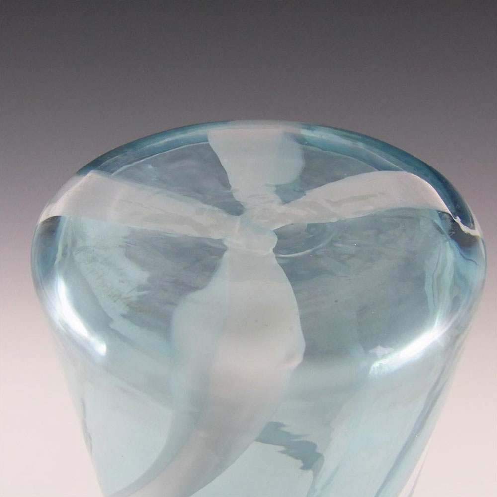 (image for) Cristalleria Artistica Toscana / Alrose Empoli Blue & White Glass Vase - Click Image to Close