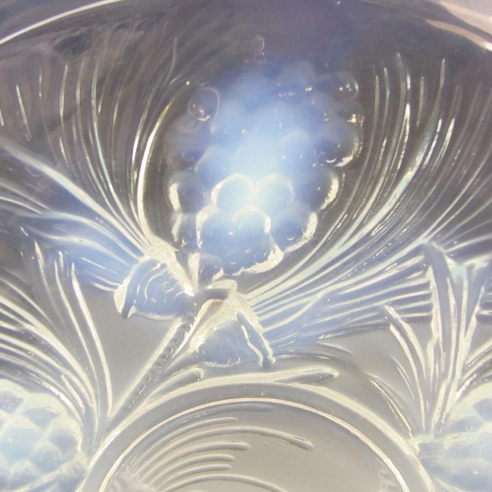 (image for) Jobling #5000 SIGNED Art Deco Opalescent Glass Fircone Plate - Click Image to Close