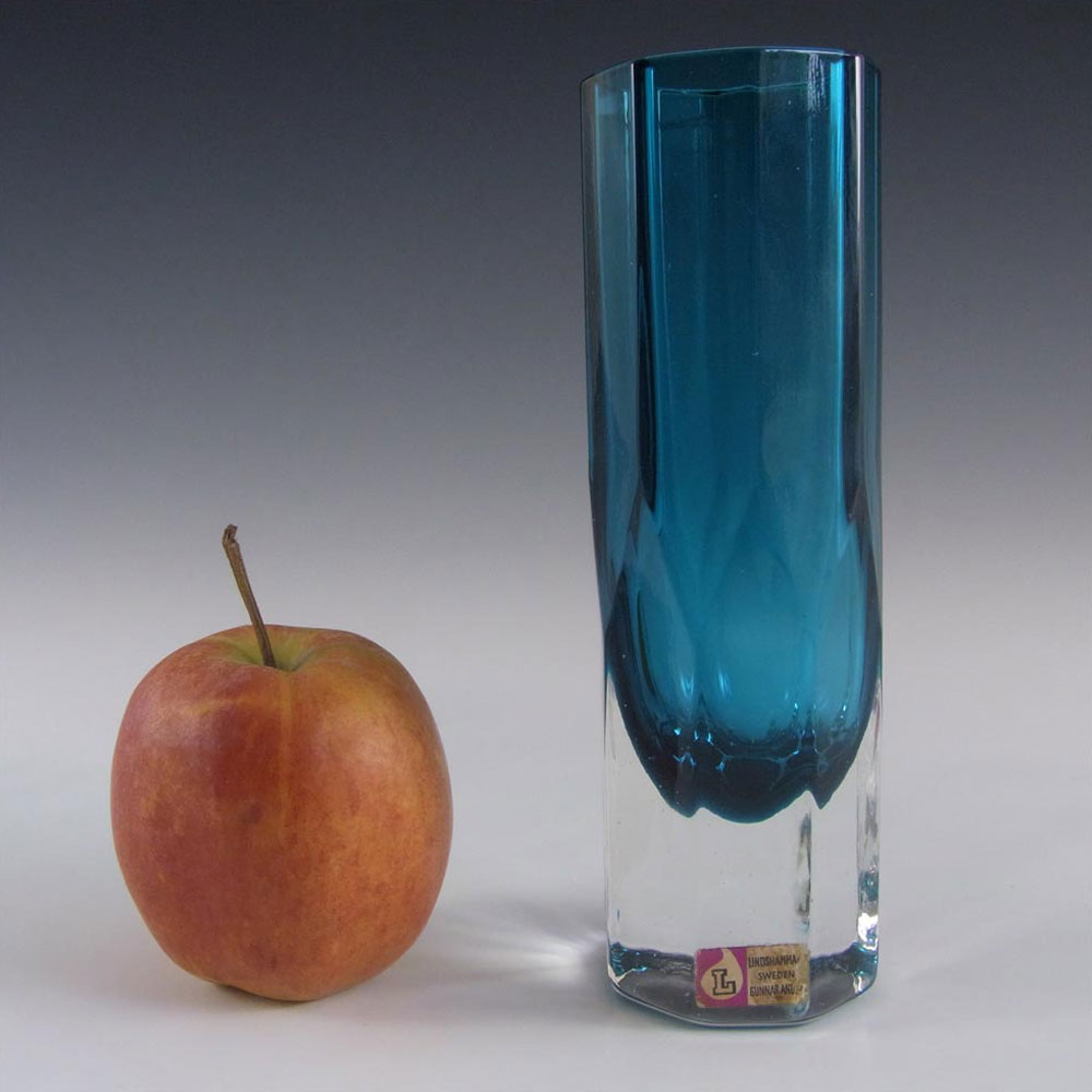 Lindshammar 60s Swedish Blue Glass Vase by Gunnar Ander - Click Image to Close
