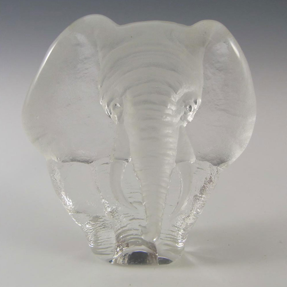 (image for) Mats Jonasson / Royal Krona #33139 Glass Elephant Paperweight - Signed - Click Image to Close