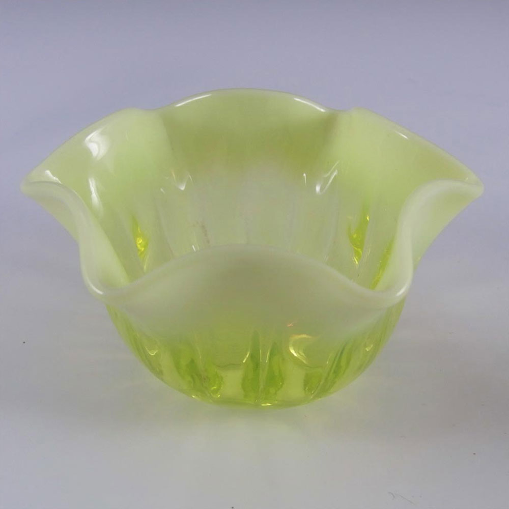 Davidson Primrose Pearline Glass 'Lady Caroline' Jug + Bowl - Click Image to Close