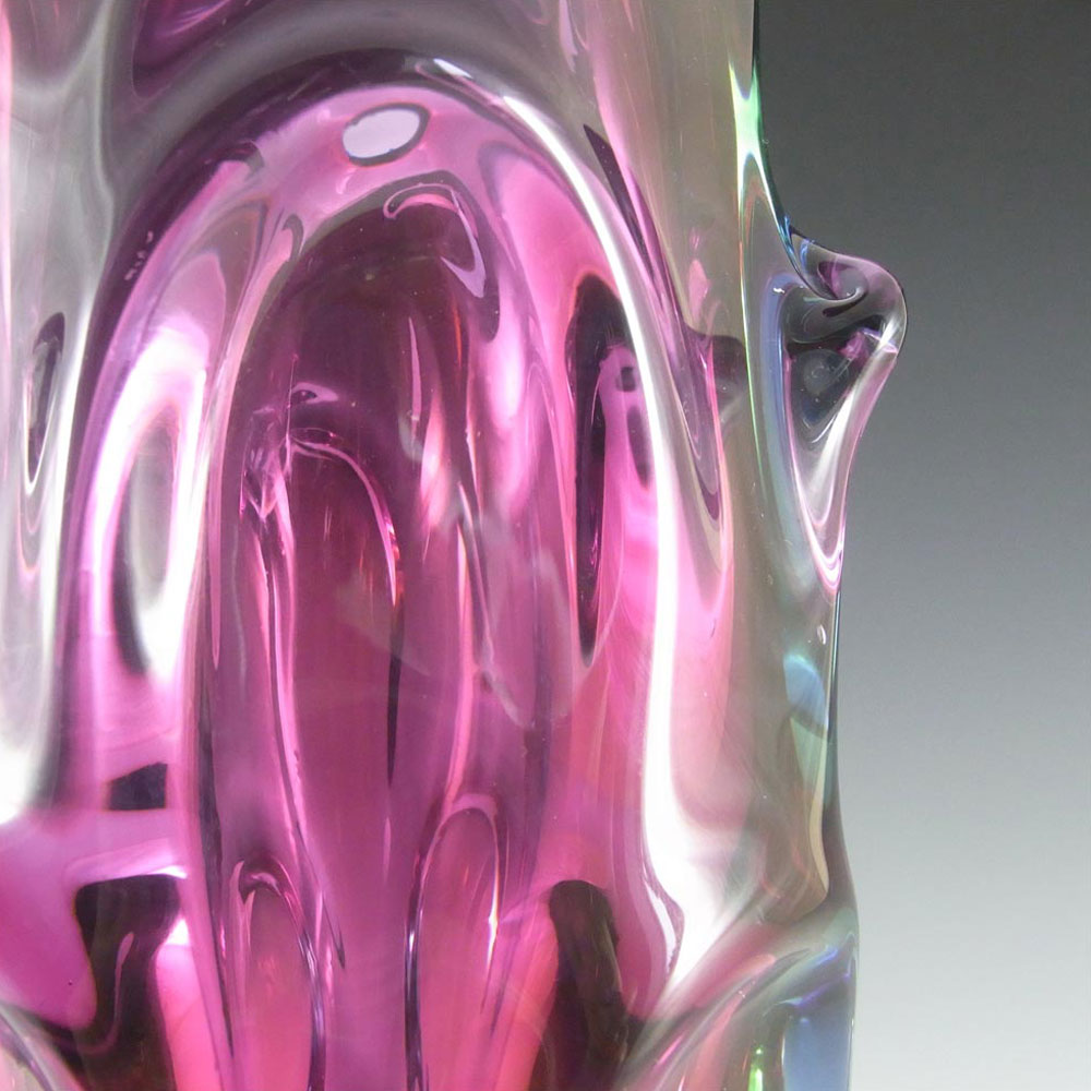 Skrdlovice #5988 Czech Purple & Blue Glass Vase by Jan Beránek - Click Image to Close