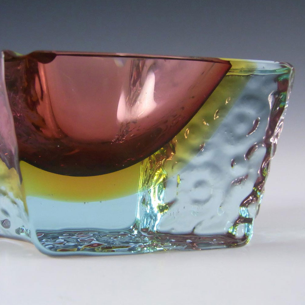 (image for) Mandruzzato Murano/Sommerso Textured Pink Glass Bowl - Click Image to Close