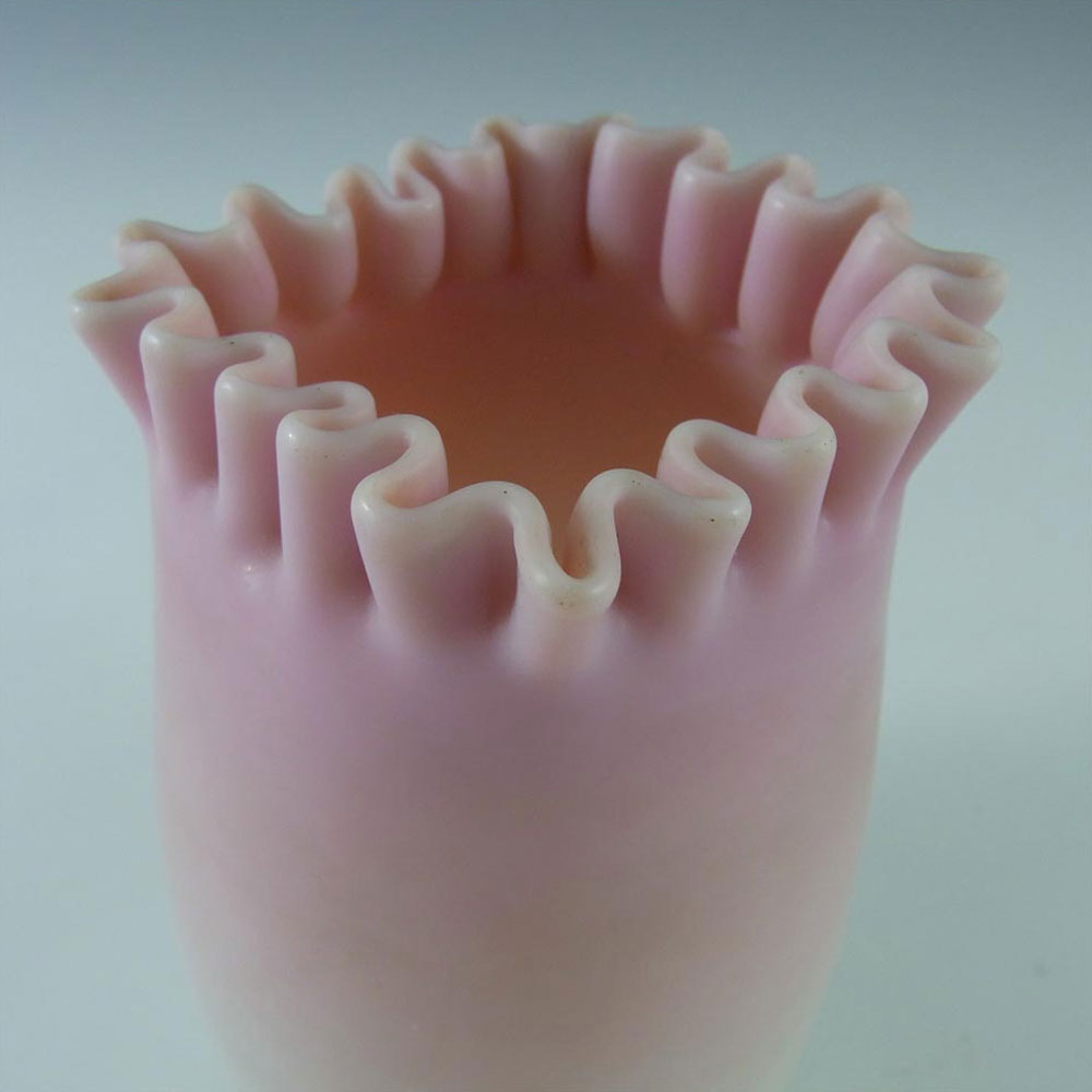 (image for) Victorian Peachblow / Peach Blow Pink Satin Glass Vase - Click Image to Close