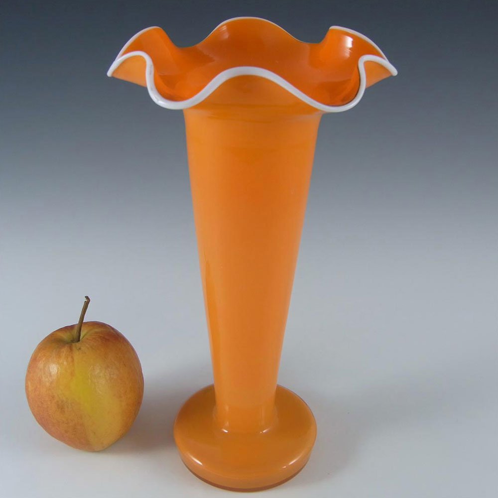 Welz Czech Art Deco Orange & White Tango Glass Vase - Click Image to Close