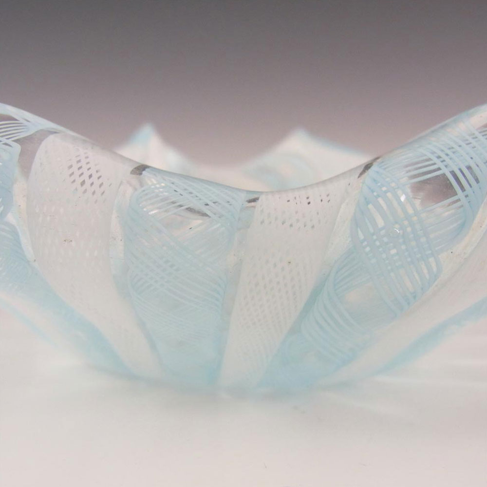 (image for) Murano Blue & White Glass Zanfirico Filigree Bowl #2 - Click Image to Close