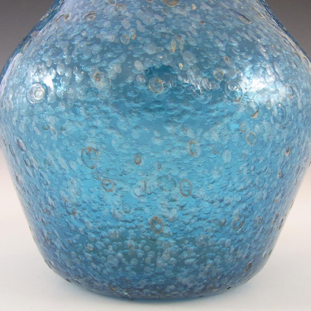 (image for) Murano/Venetian Vintage Pulegoso? Bubbly Blue Glass Vase - Click Image to Close