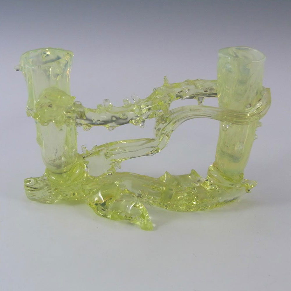 (image for) John Walsh Victorian Vaseline/Uranium Glass Double Thorn Vase - Click Image to Close