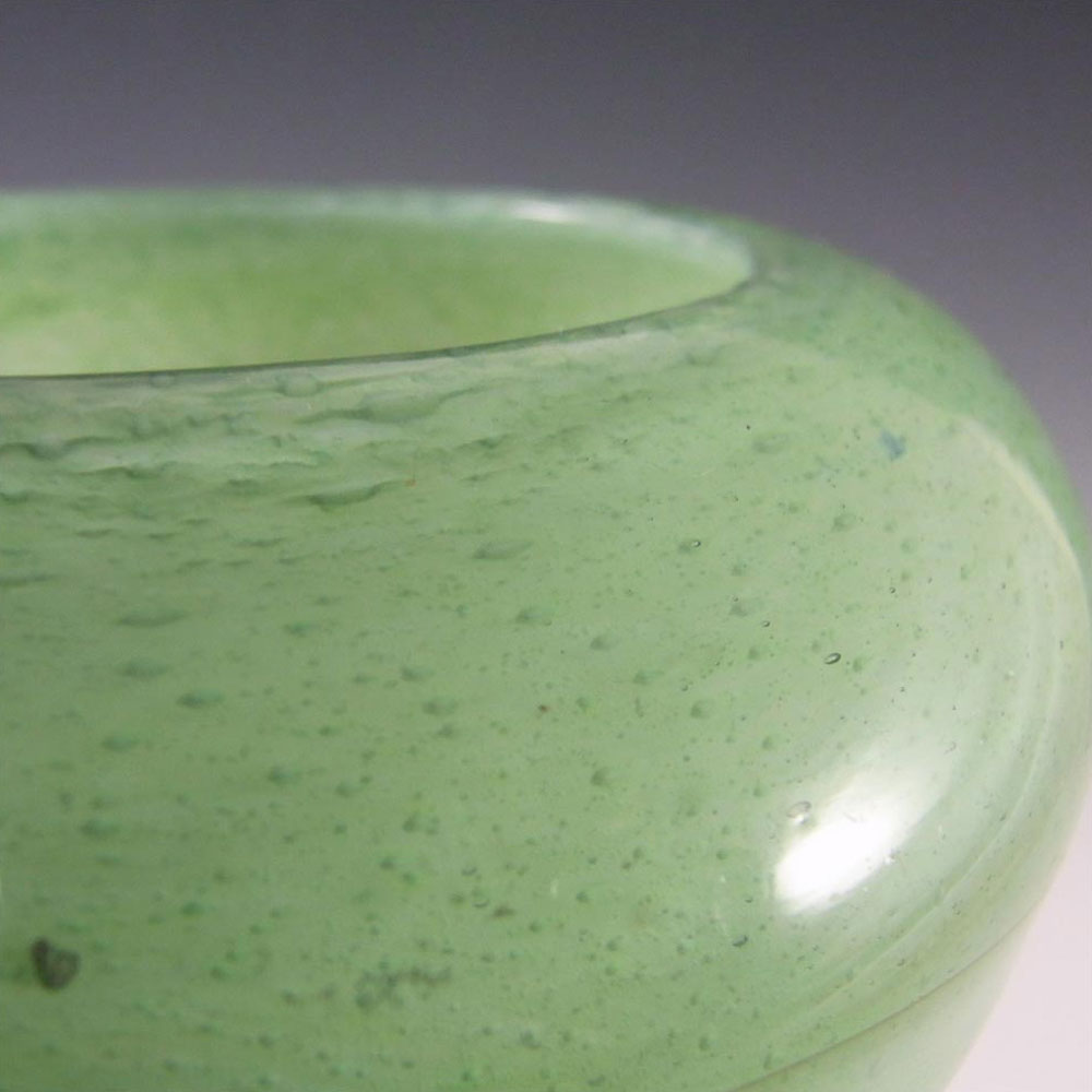 (image for) Nazeing British Clouded Mottled Green Bubble Glass Bowl - Click Image to Close