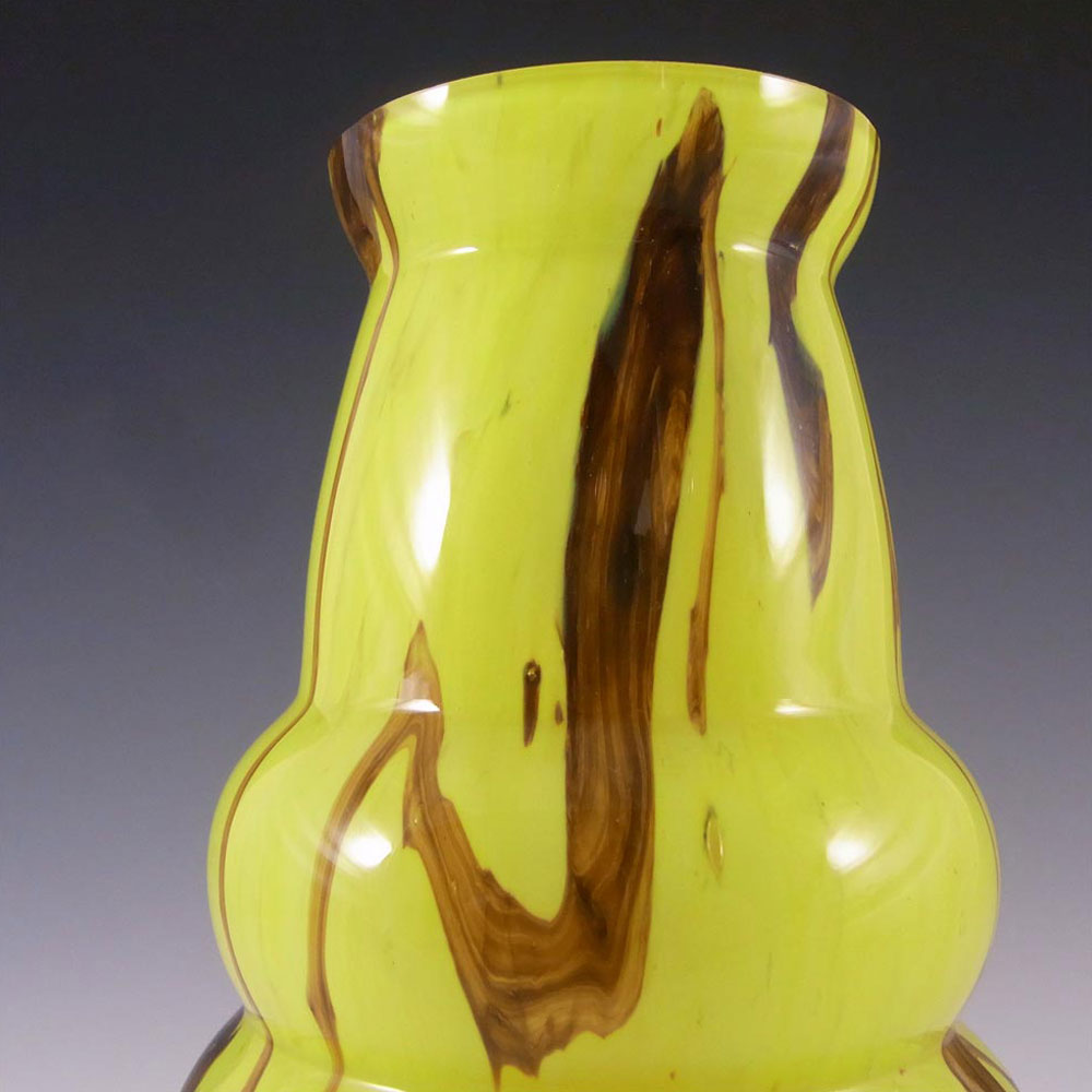 Prachen 70s Yellow Glass 'Flora' Vase - Frantisek Koudelka - Click Image to Close