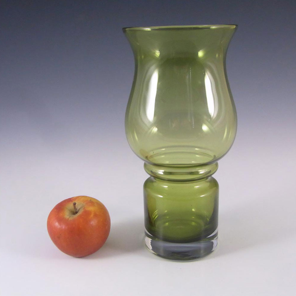 (image for) Riihimaki #1512 Riihimaen Green Glass 'Tulppaani' Vase - Click Image to Close
