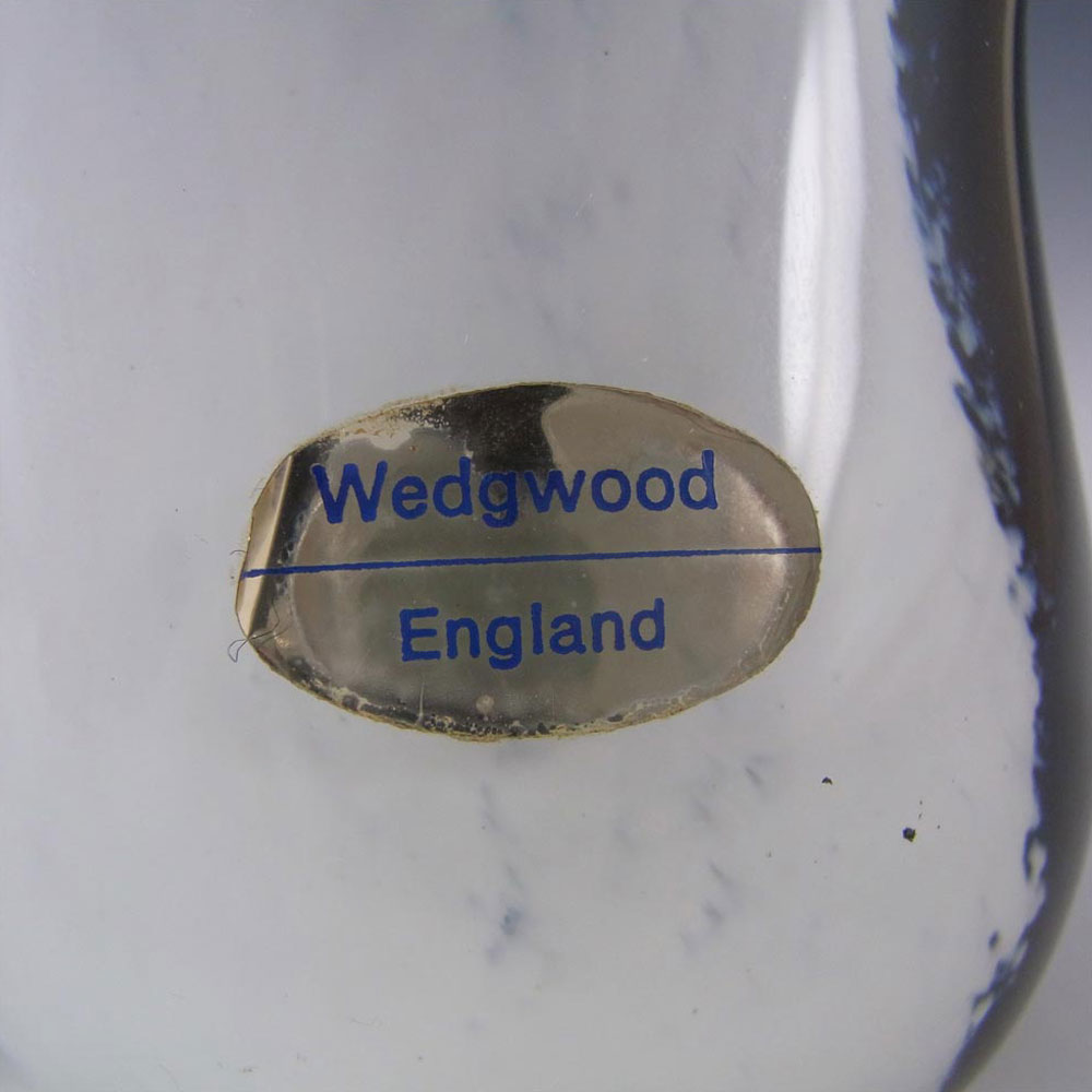 (image for) Wedgwood Glass Otter Paperweight RSW416 - Marked - Click Image to Close