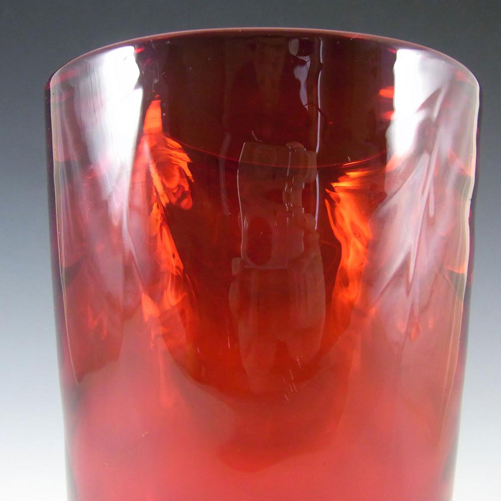(image for) Whitefriars #8473 Marriott Powell Ruby Red Glass 8" Wave Ribbed Vase - Click Image to Close