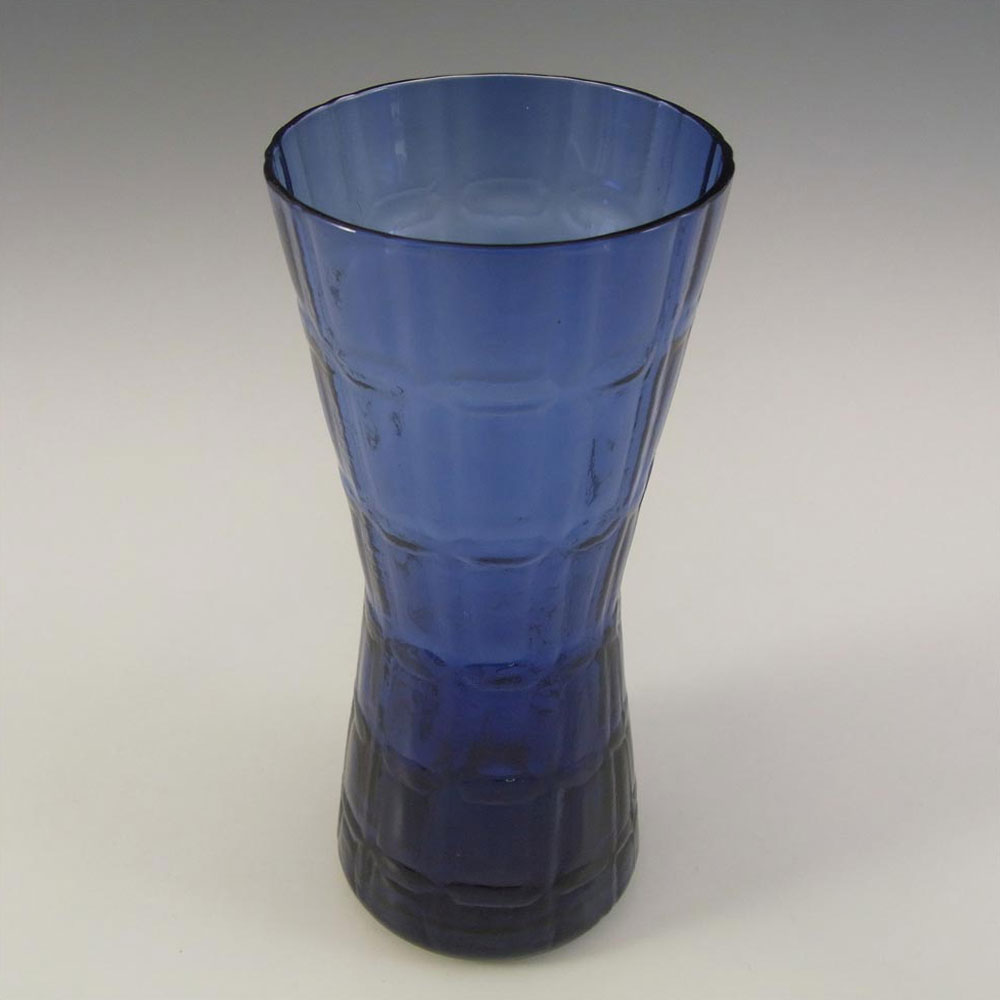 Alsterfors #AV422 Swedish / Scandinavian Blue Glass Vase - Click Image to Close