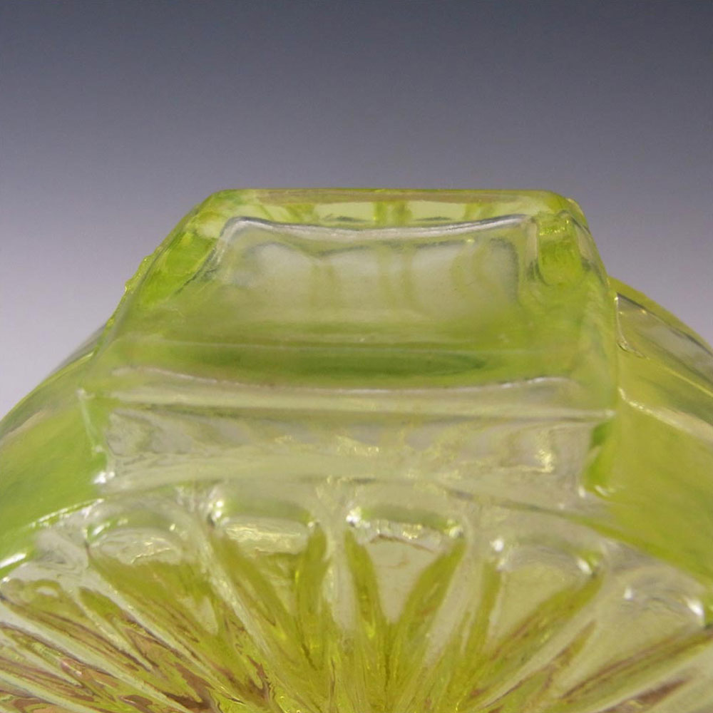 (image for) Riihimaki 'Aurinkopullo' Riihimaen Glass Helena Tynell Sun Vase - Click Image to Close