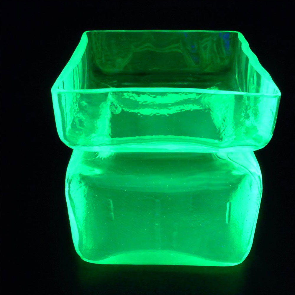 Riihimaki 'Pala' Riihimaen Helena Tynell Uranium Glass Vase - Click Image to Close