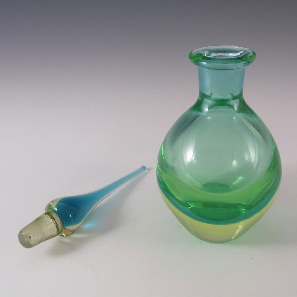 Murano Uranium Green Sommerso Glass Decorative Bottle - Click Image to Close