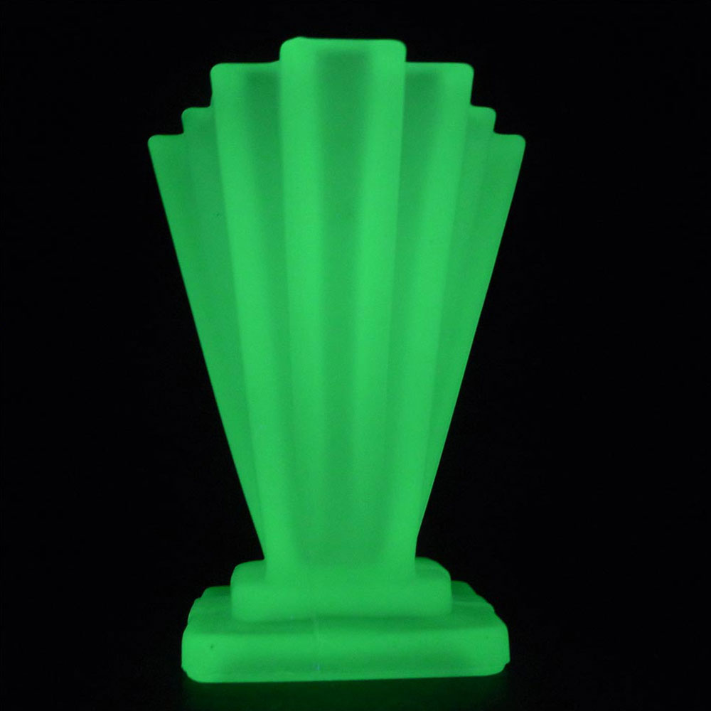 (image for) Bagley #334 Art Deco 4" Uranium Green Glass 'Grantham' Vase - Click Image to Close