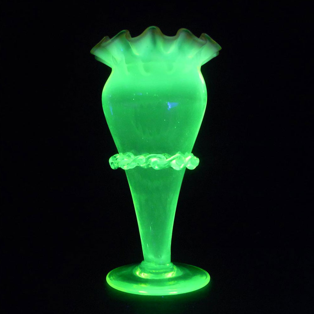 (image for) Victorian Vaseline/Uranium Opalescent & Pink Glass Vase - Click Image to Close