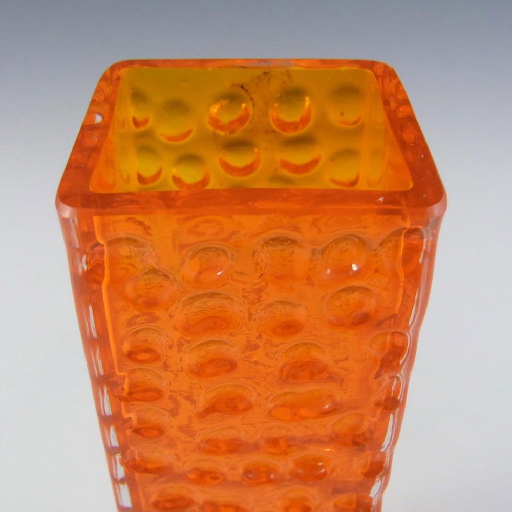 Whitefriars #9683 Baxter Tangerine Glass 6.75" Nailhead Vase - Click Image to Close