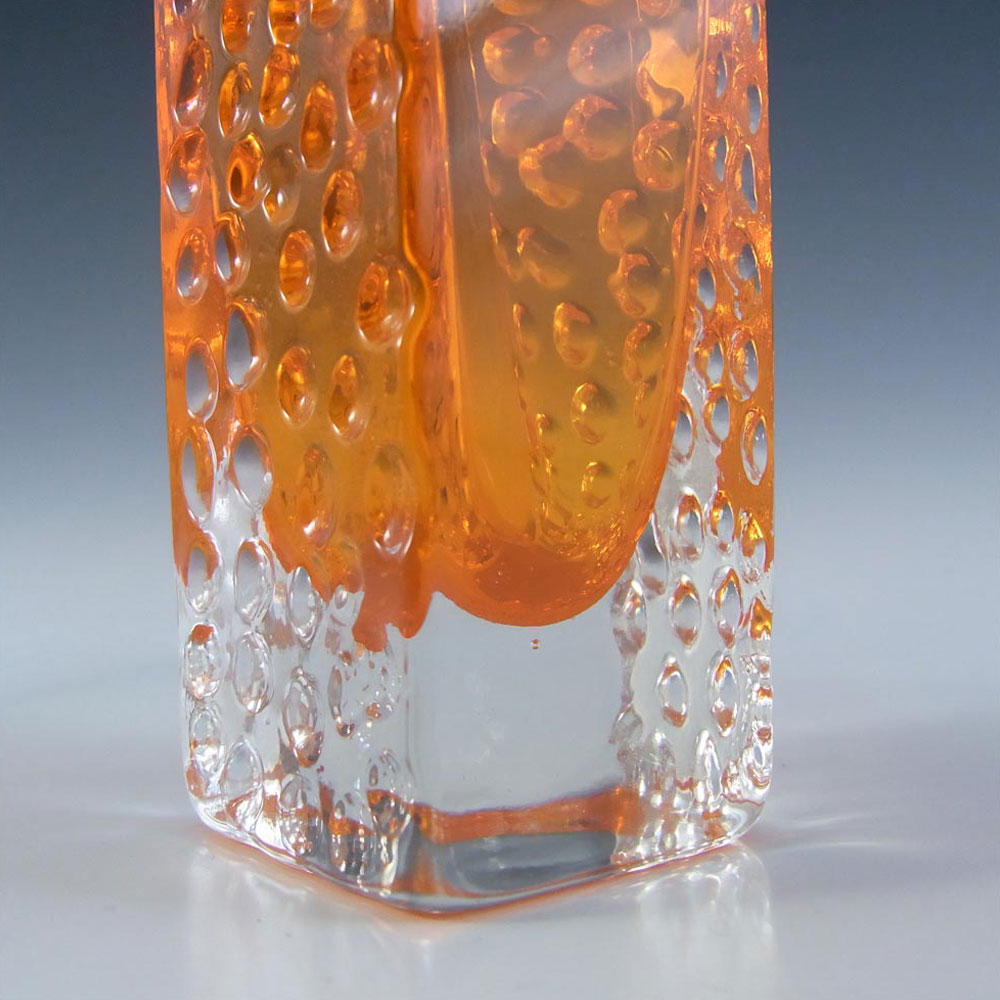 Whitefriars #9683 Baxter Tangerine Glass 6.75" Nailhead Vase - Click Image to Close