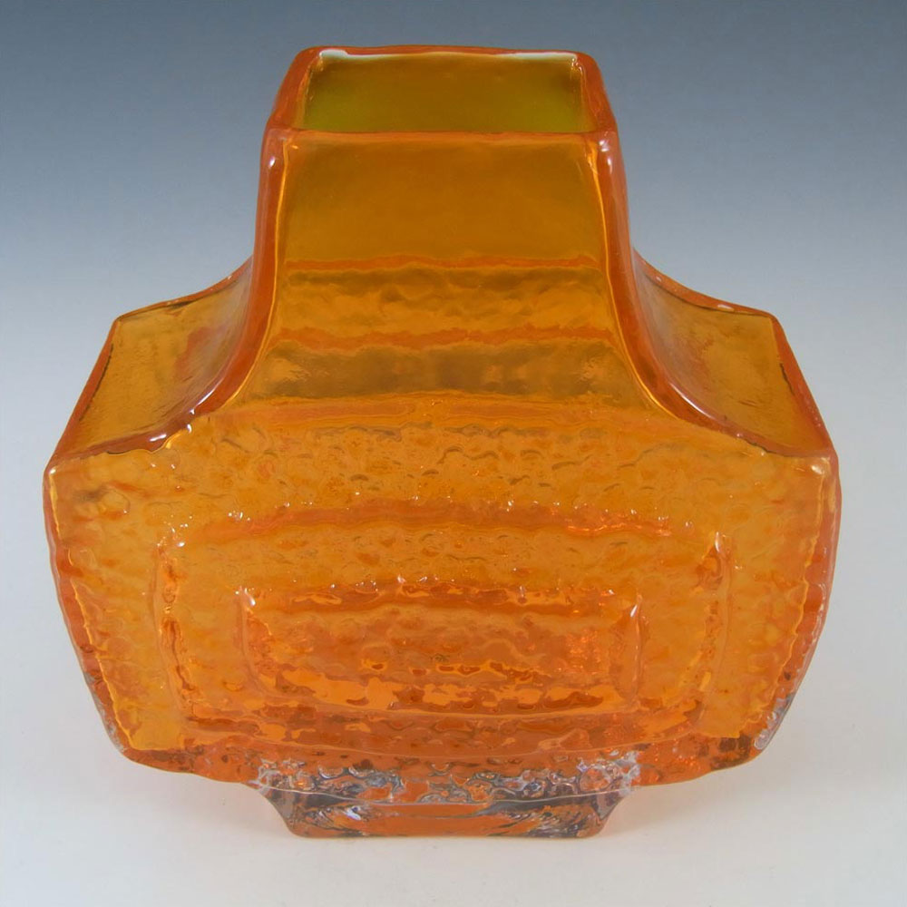 Whitefriars #9677 Baxter Tangerine Textured Glass TV Vase - Click Image to Close