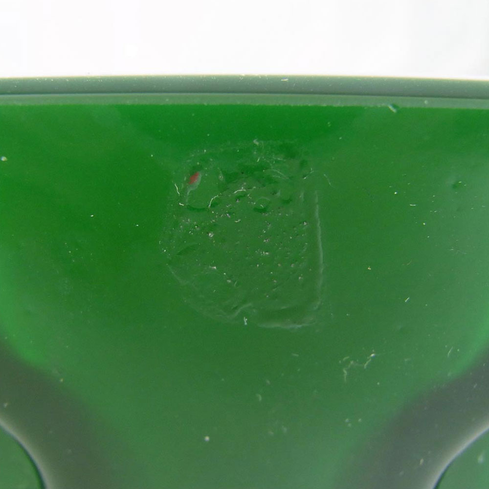 SIGNED Alsterfors/Per Ström Green Cased Glass Vase - Click Image to Close