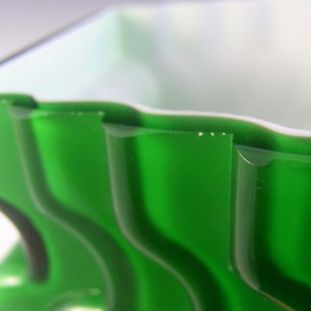 (image for) SIGNED Alsterfors/Per Ström Green Cased Glass Vase - Click Image to Close