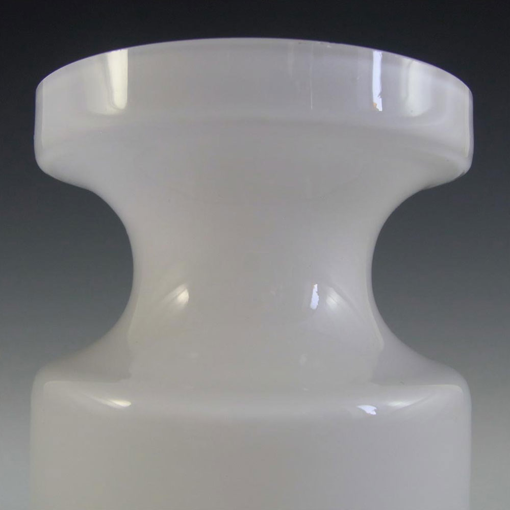 Alsterfors #S5014 Per Ström White Hooped Glass Vase - Signed - Click Image to Close