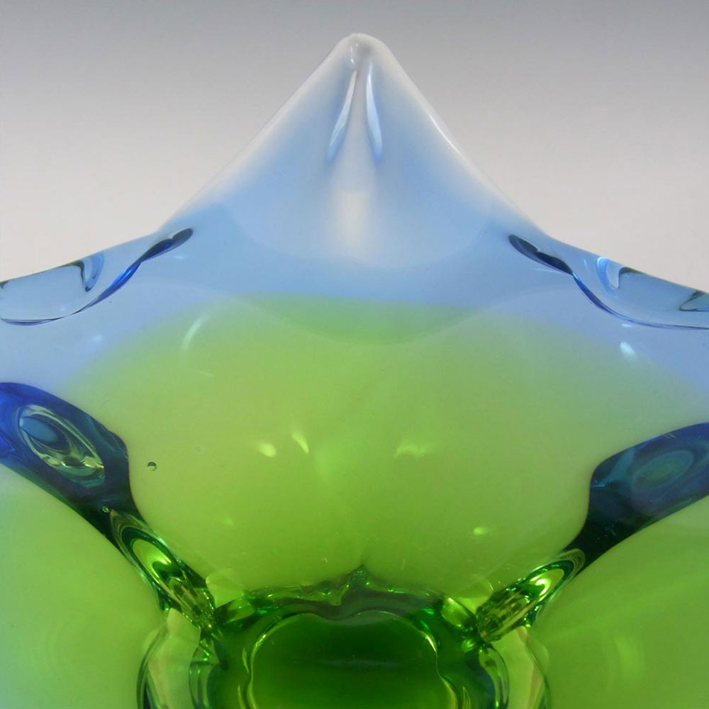 Chřibská #297/5/18 Czech Blue & Green Glass Ashtray Bowl - Click Image to Close