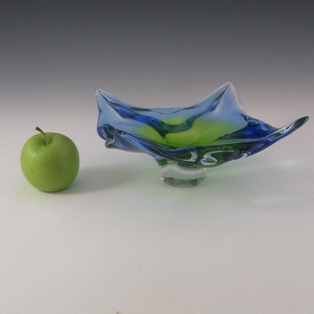(image for) Chřibská #297/5/18 Czech Blue & Green Glass Ashtray Bowl - Click Image to Close